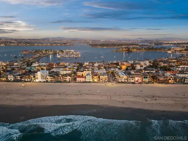 3409 Ocean Front Walk, San Diego, CA 92109