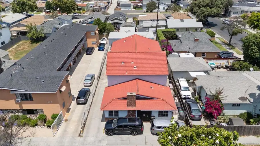 489 E 55th St E, Long Beach, CA 90805 - #2