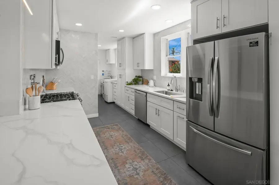 4525 Vista St., San Diego, CA 92116 - #2