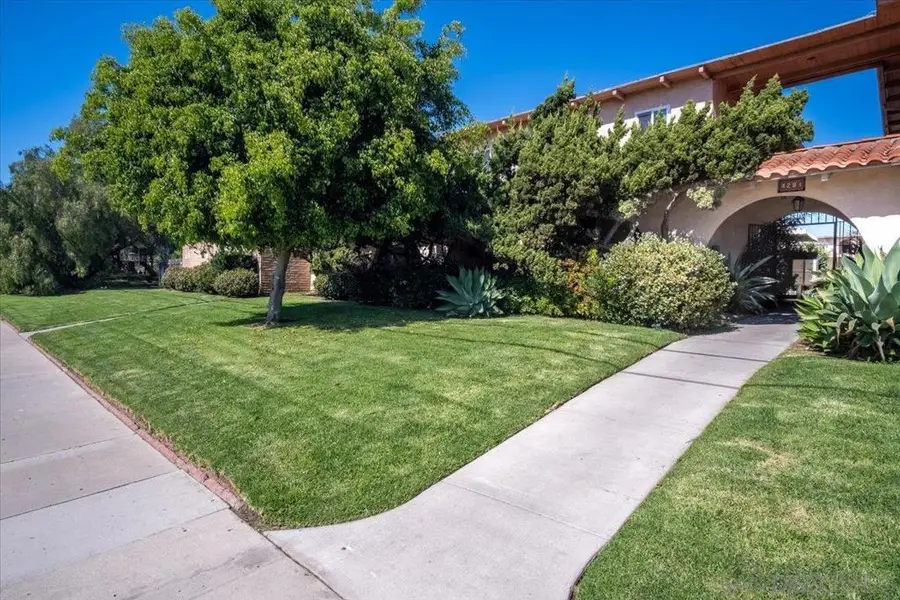 4281 Lowell St #24, La Mesa, CA 91941 - #2