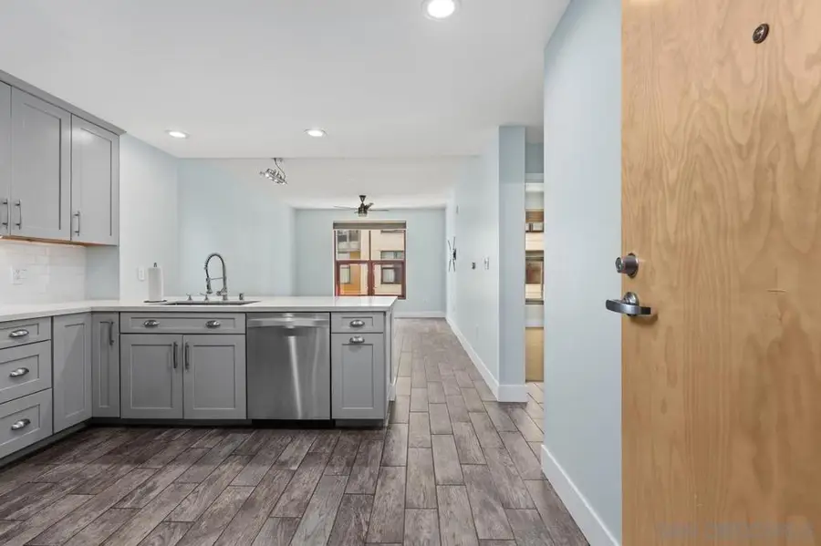 1150 J St #415, San Diego, CA 92101 - #2