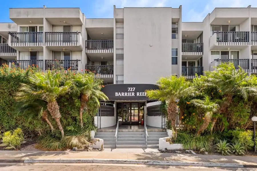 727 Sapphire St #301, San Diego, CA 92109 - #3