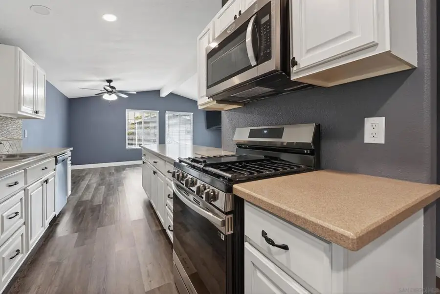 220 Camino Corto #SPC 100, Vista, CA 92083 - #2