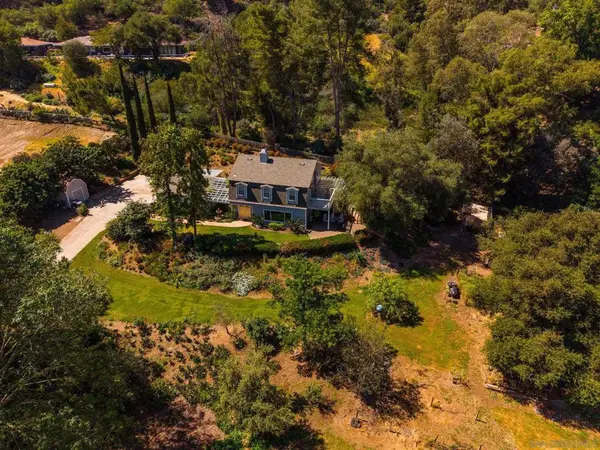 28808 Mountain Meadow, Escondido, CA 92026