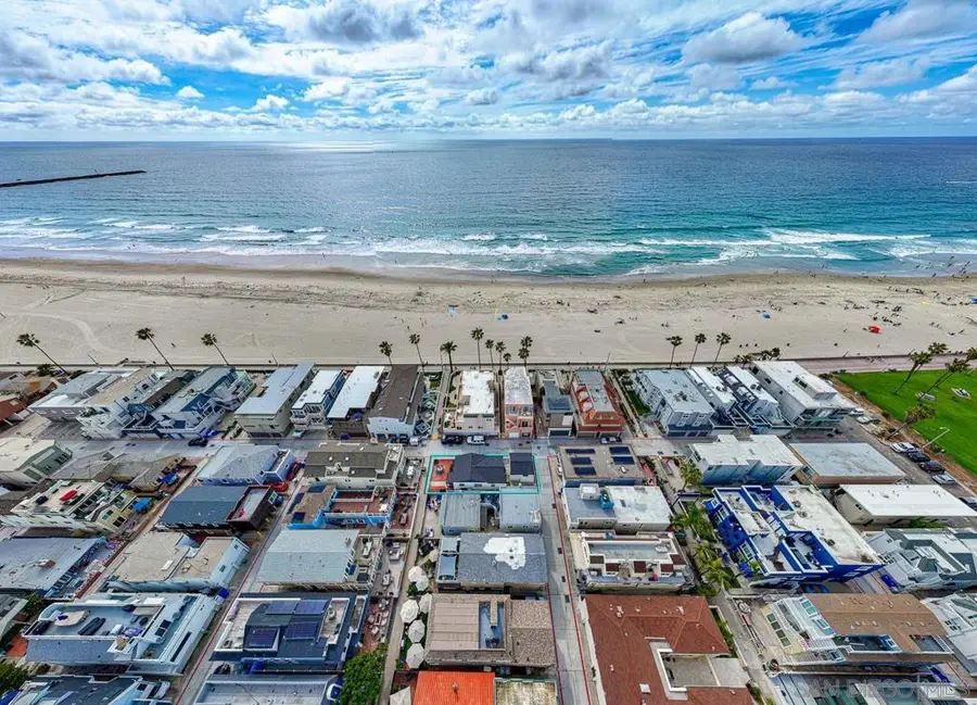 716 Dover, San Diego, CA 92109 - #2