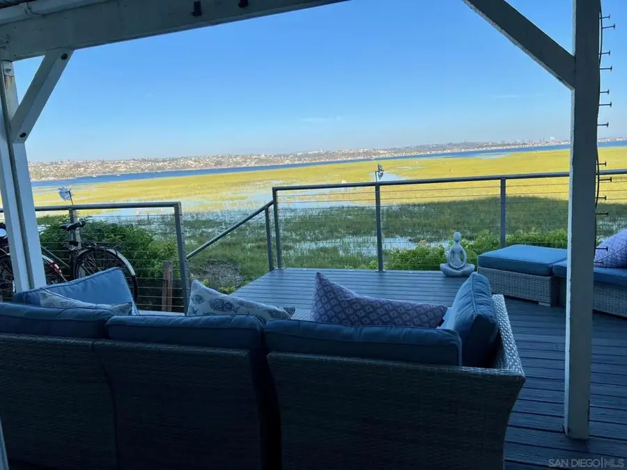 3999 Crown Point Dr #29, San Diego, CA 92109 - #2