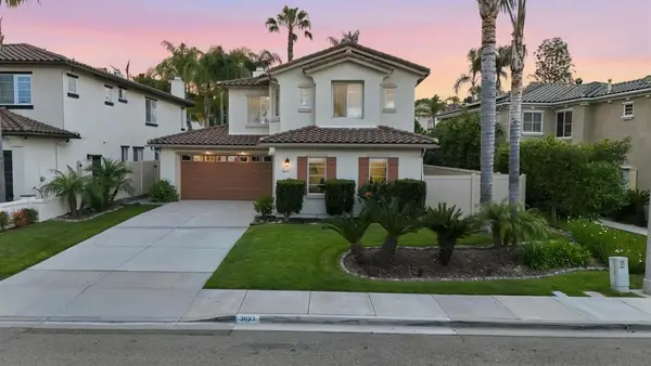 3693 Strata Dr, Carlsbad, CA 92010
