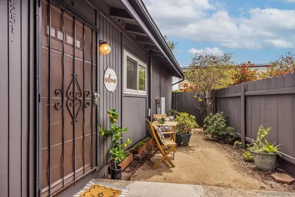 2251 Famosa Blvd #B, San Diego, CA 92107