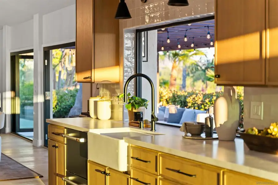 1170 Rancho Encinitas Dr, Encinitas, CA 92024 - Image #3