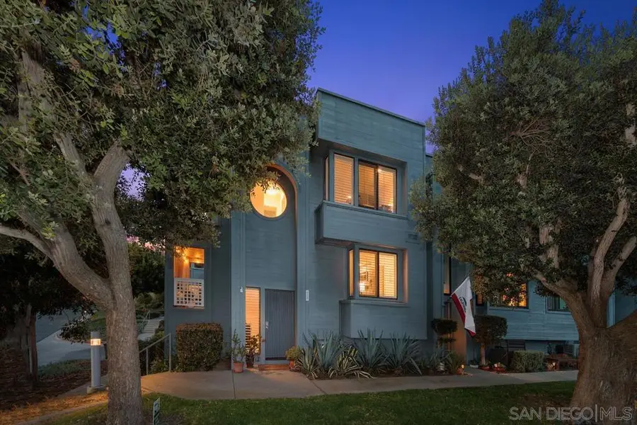 964 Intrepid Court, Del Mar, CA 92014 - #2