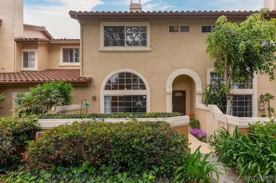 4090 Porte De Palmas #4, San Diego, CA 92122 - #2