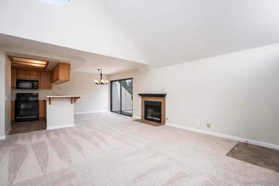 11875 Caminito Ronaldo #205, San Diego, CA 92128 - #3