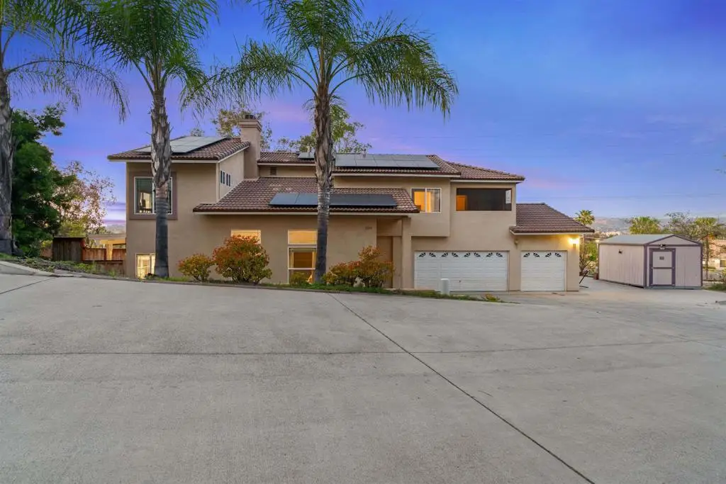 200 N Upas, Escondido, CA 92025 - #1