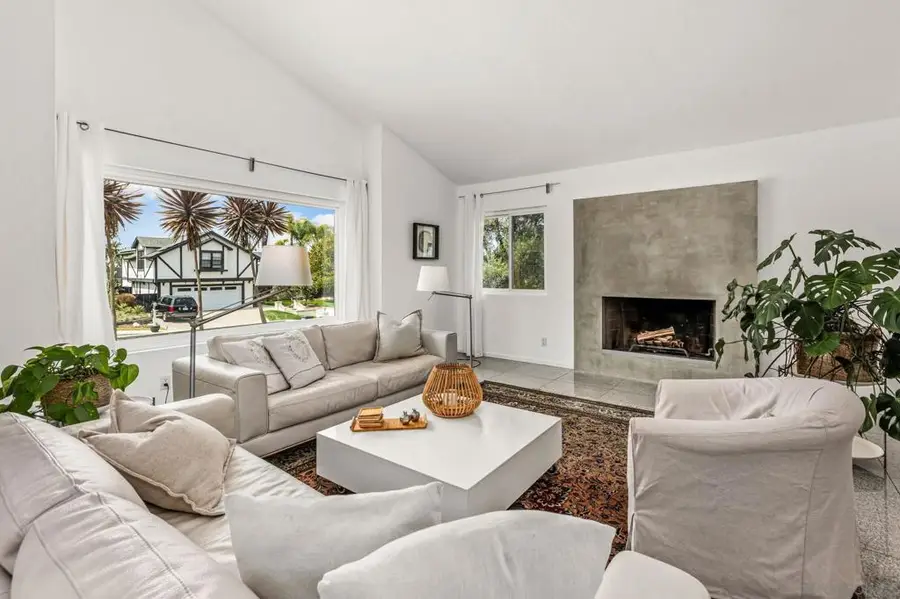 6540 Persa St, Carlsbad, CA 92009 - #2