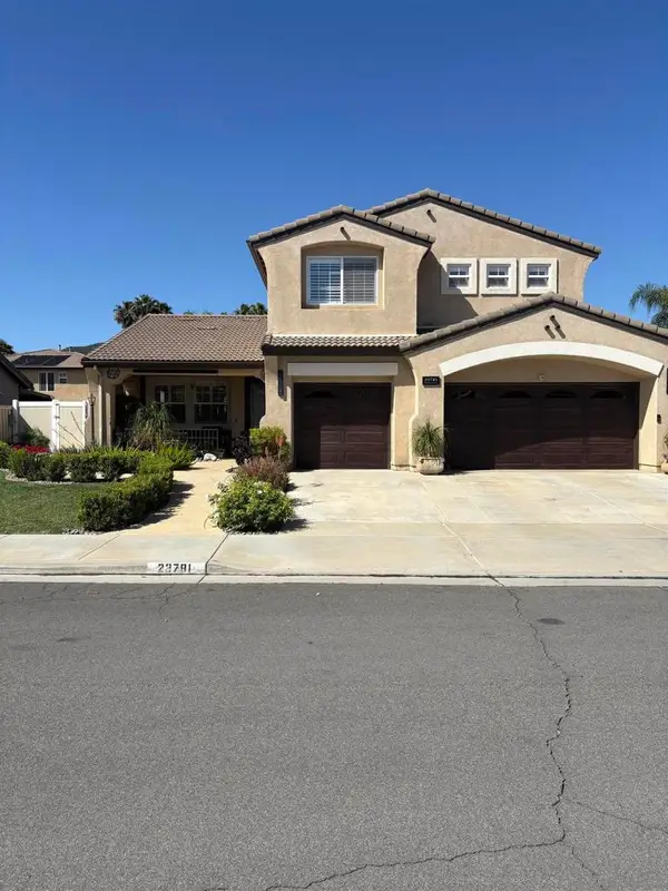 23781 Fieldcrest Lane, Murrieta, CA 92562