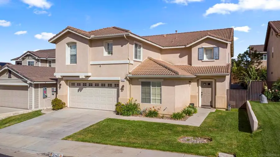 2525 Ash Street, Corona, CA 92881 - #3