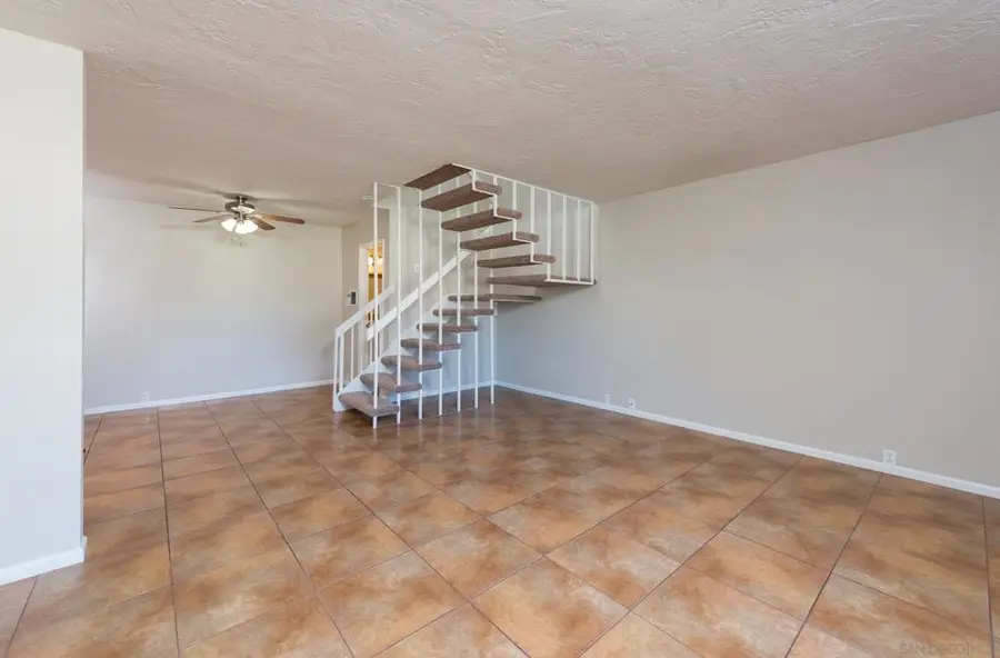9533 Caminito Toga, San Diego, CA 92126 - #2