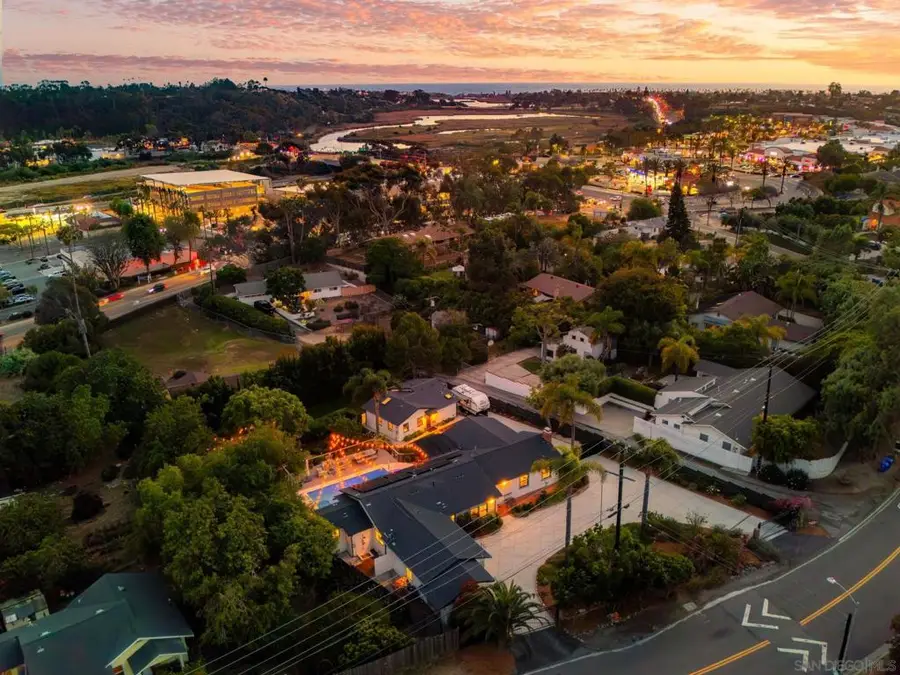 2335 Ivy Rd, Oceanside, CA 92054 - #3