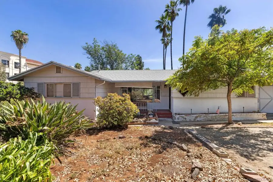 9361 Hollyhock Rd, Spring Valley, CA 91977 - #2