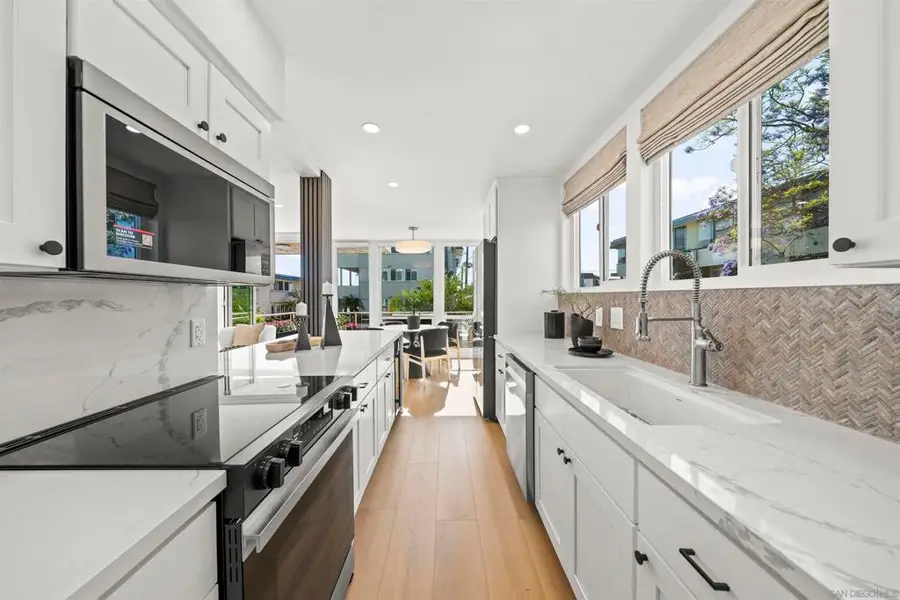 3920 Riviera Dr #A, San Diego, CA 92109 - #3