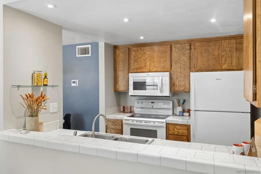 5989 Rancho Mission Rd #103, San Diego, CA 92108 - #3