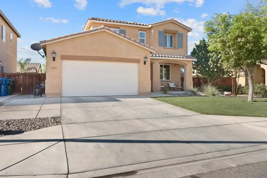 669 Las Lomas, Imperial, CA 92251 - #2