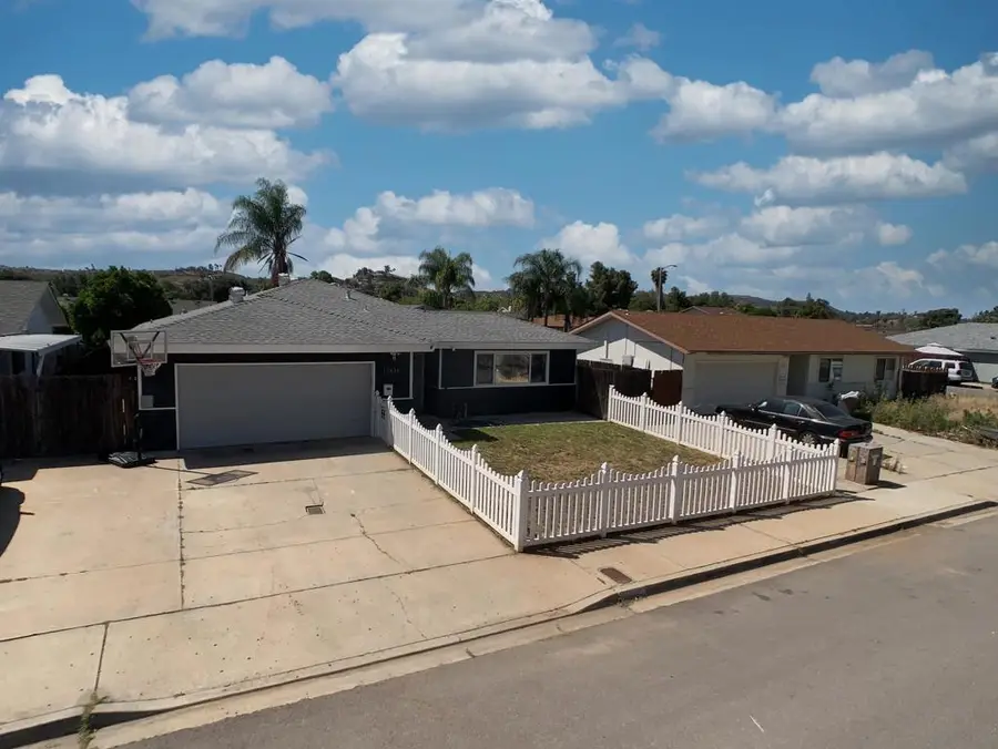13035 Laurel St., Lakeside, CA 92040 - #2
