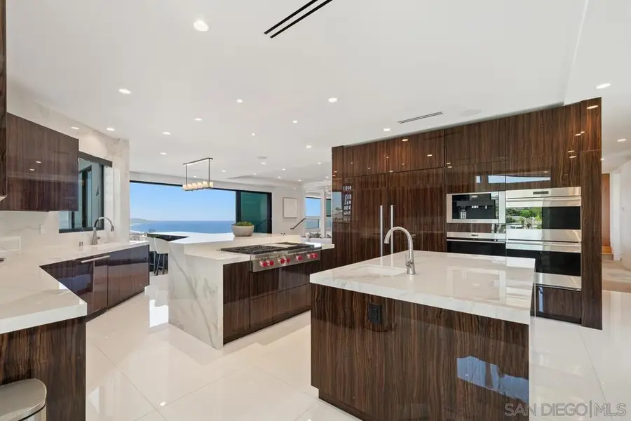 5727 Baja Mar, La Jolla, CA 92037 - #2
