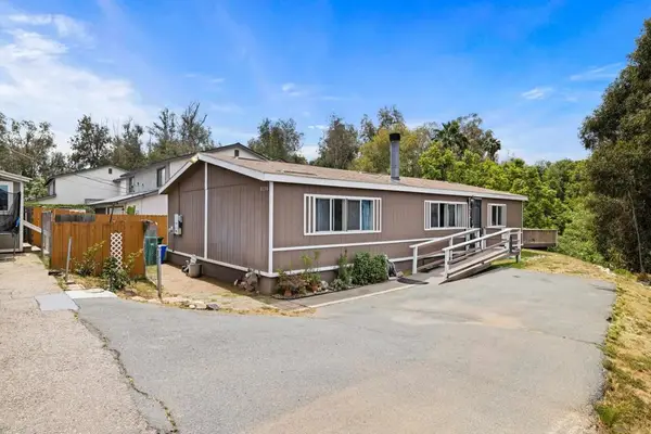 9156 Winter Gardens Blvd, Lakeside, CA 92040