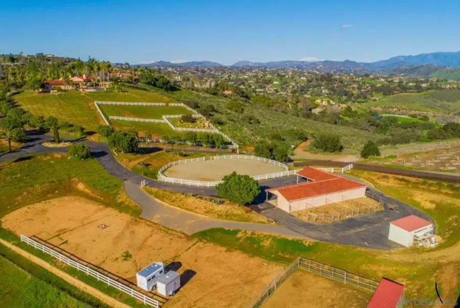 5104 Olive Hill Trl, Bonsall, CA 92003 - #3