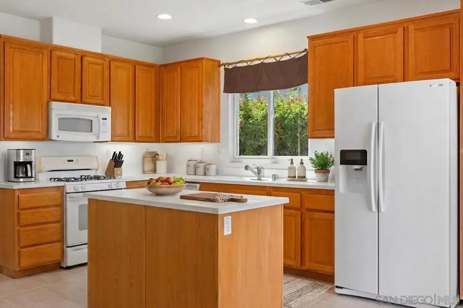 4981 Calle Arquero, Oceanside, CA 92057 - #3
