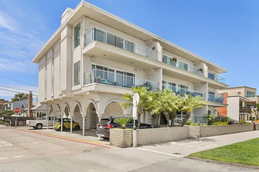 3500 Bayside #3C, San Diego, CA 92109 - #2