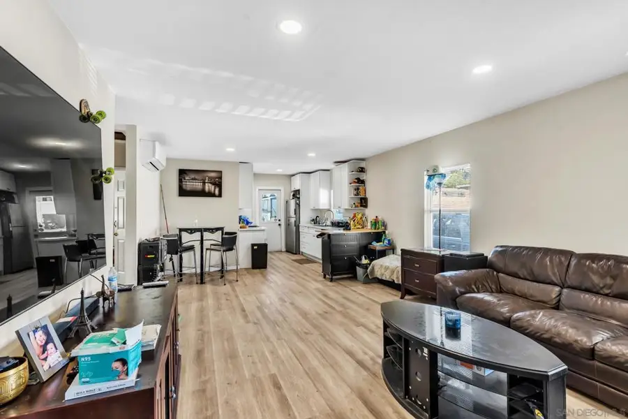 4060 Epsilon, San Diego, CA 92113 - #2