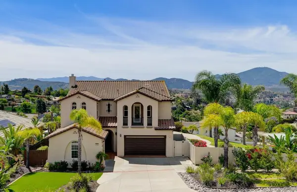 1987 Hidden Mesa Rd, El Cajon, CA 92019