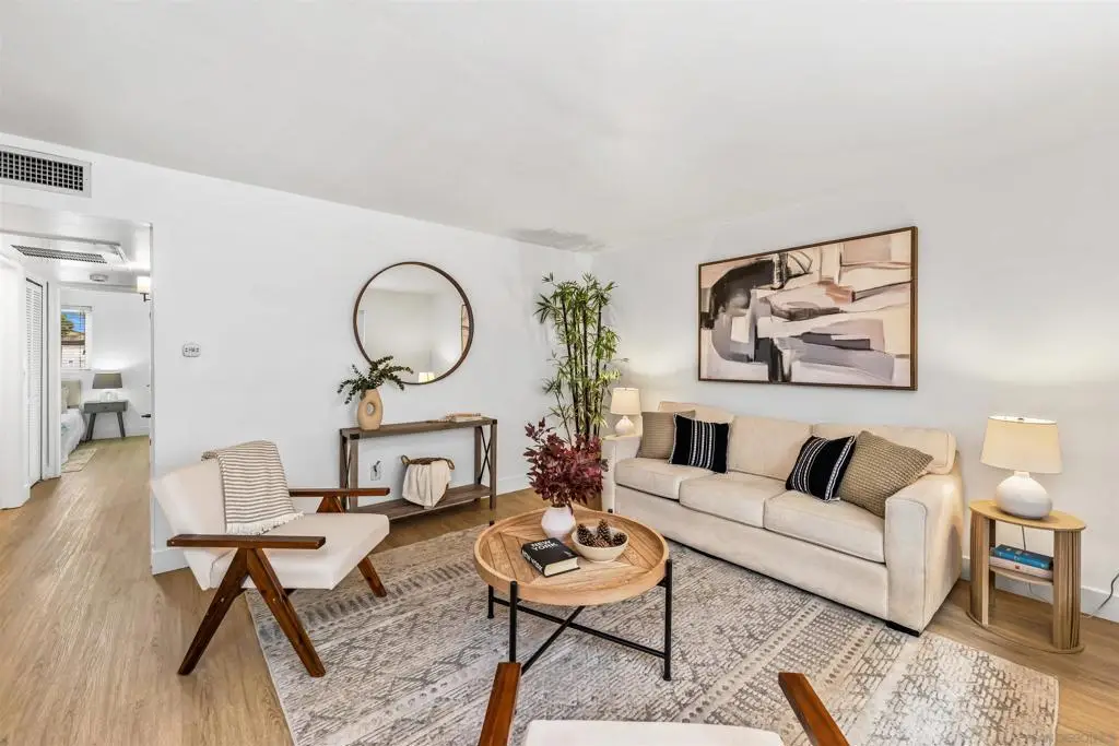 1030 Robinson Ave #215, San Diego, CA 92103 - #1