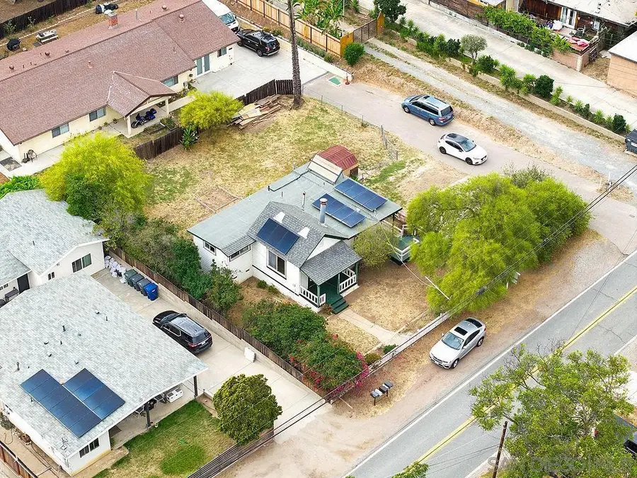 2924 Helix St, Spring Valley, CA 91977 - #3