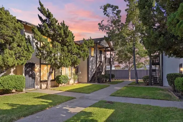 10357 Carefree, Santee, CA 92071