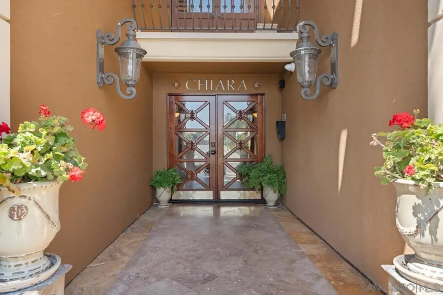 410 Pearl St. #2B, La Jolla, CA 92037 - #3