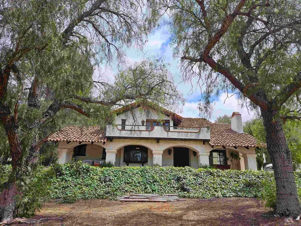 18055 Old Coach Rd, Poway, CA 92064 - #1