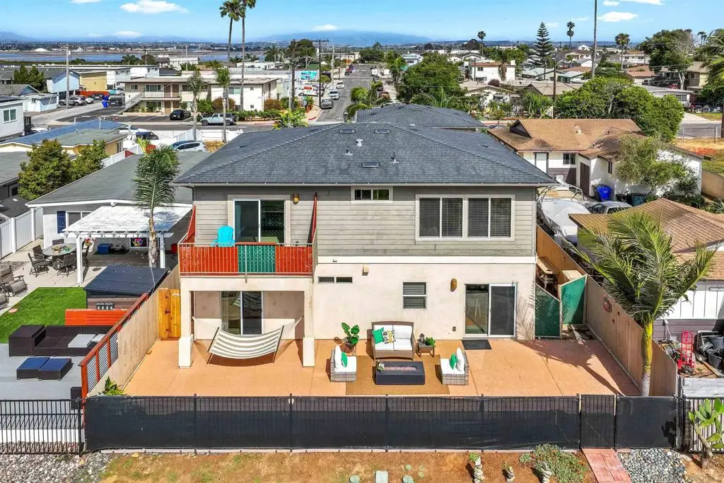 404 7th Street, Imperial Beach, CA 91932 - #1
