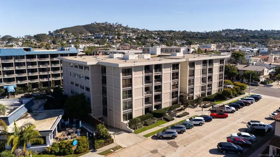 7811 Eads Ave #311, La Jolla, CA 92037 - #2