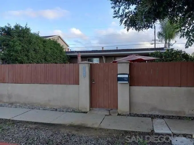 3246-3248 Clairemont Mesa Boulevard, San Diego, CA 92117 - #3
