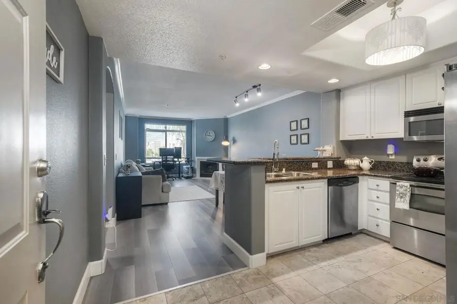 9253 Regents Rd. #A305, La Jolla, CA 92037 - #2