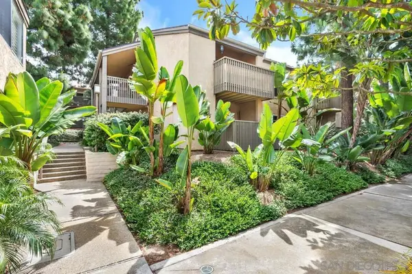 8620 Via Mallorca #H, La Jolla, CA 92037