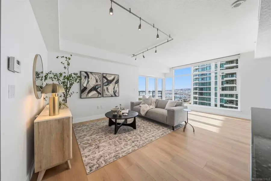 1199 Pacific Hwy #2101, San Diego, CA 92101 - #3