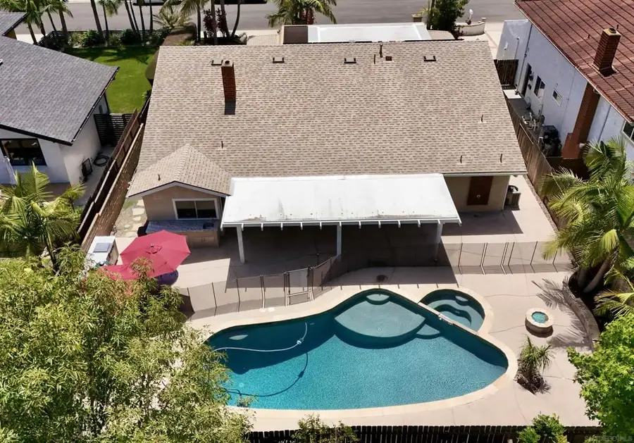3022 Azahar Court, Carlsbad, CA 92009 - #2
