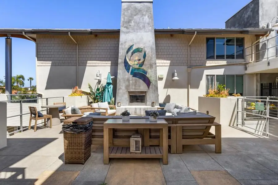 687 S Coast Hwy 101 #219, Encinitas, CA 92024 - #3