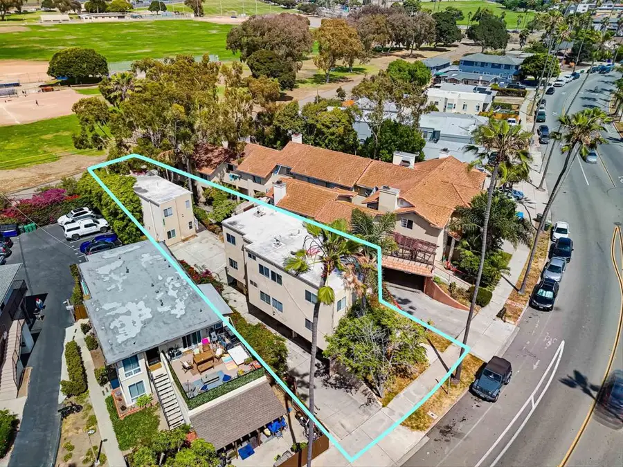 36-4934 W Point Loma Blvd, San Diego, CA 92107 - #2