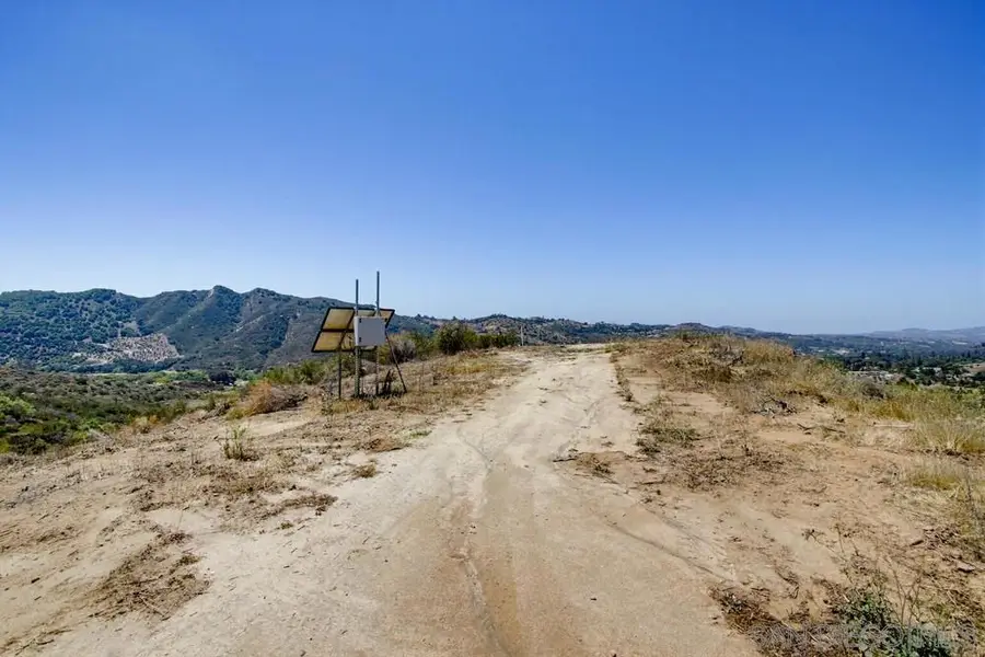 31675 Rancho Amigos Rd, Bonsall, CA 92003 - #3