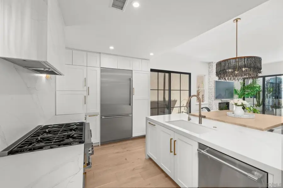 2742 Laning, San Diego, CA 92106 - #3
